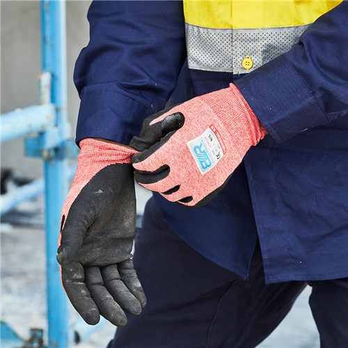 Cut resistant safety gloves