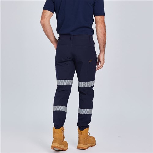 ELEVEN MoveMax Cargo Cuffed Pant rear