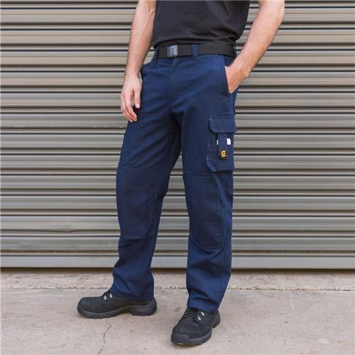 Cargo pants with knee protection